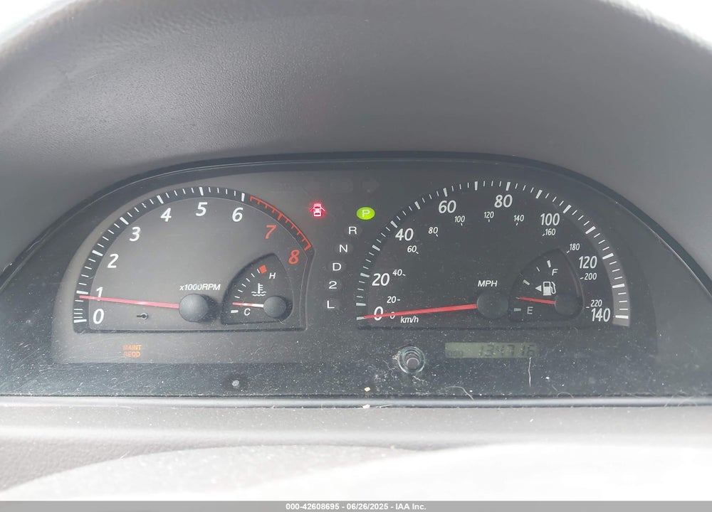 2004 TOYOTA CAMRY XLE VIN: 4T1BE32K54U276596