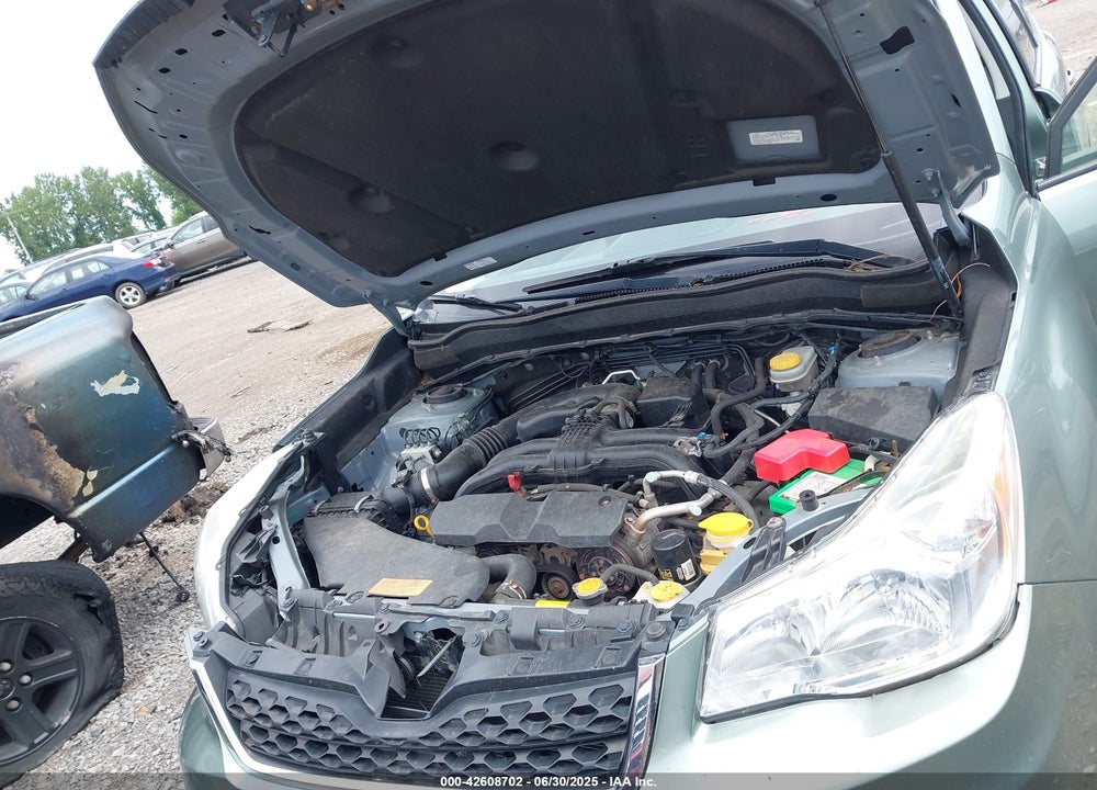 2015 SUBARU FORESTER VIN: JF2SJADCXFH497084