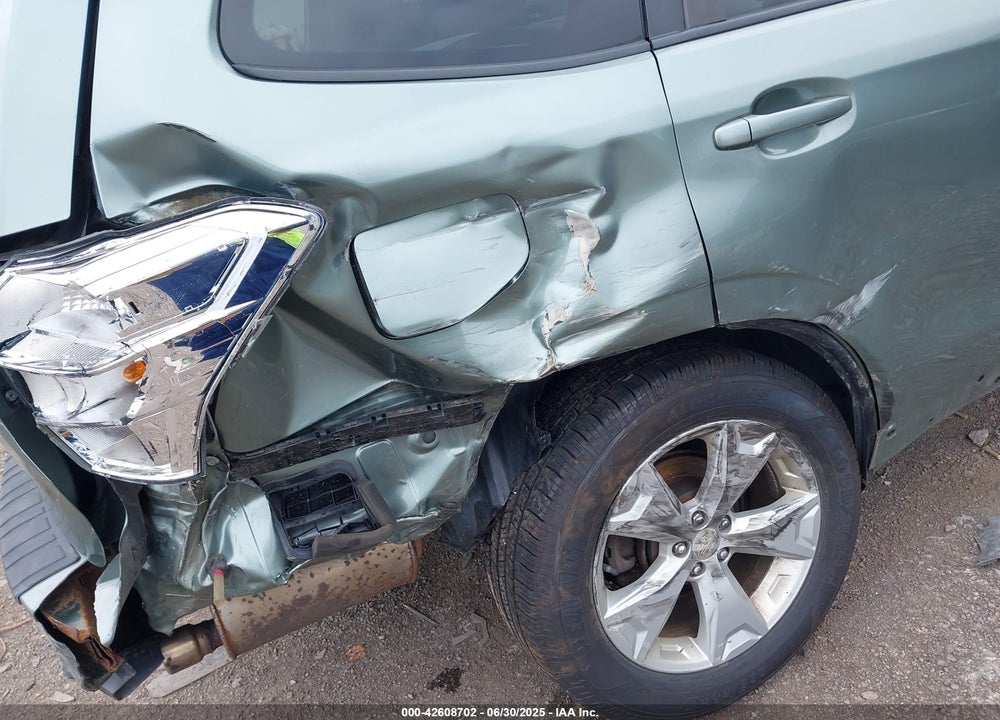 2015 SUBARU FORESTER VIN: JF2SJADCXFH497084