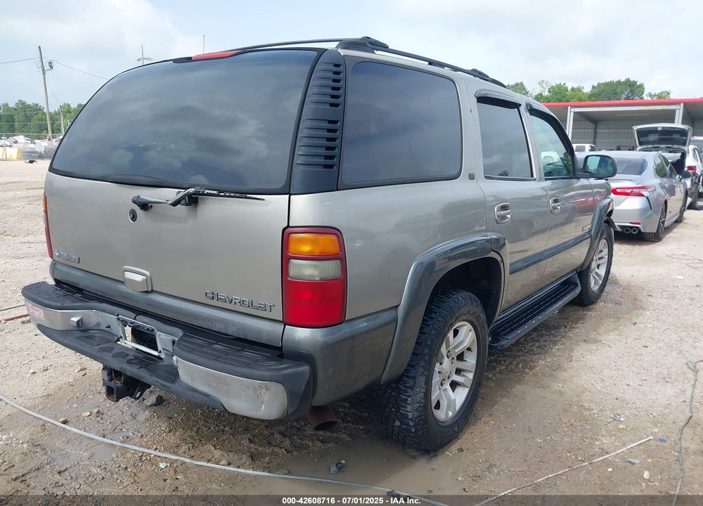2000 CHEVROLET TAHOE ALL NEW LT VIN: 1GNEK13T4YJ132641