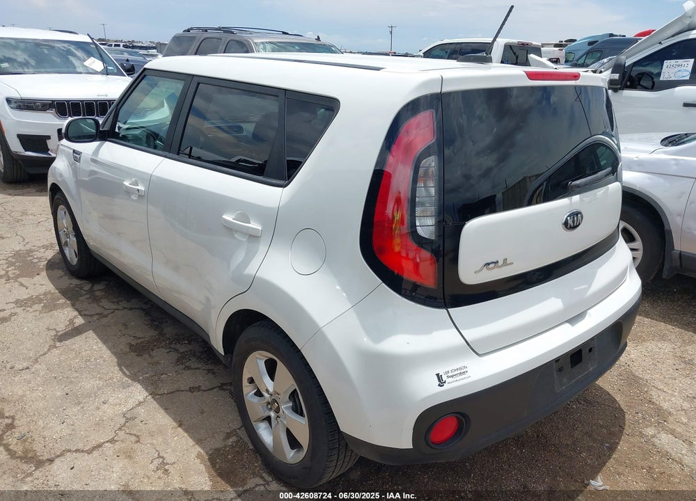 2018 KIA SOUL VIN: KNDJN2A28J7896168