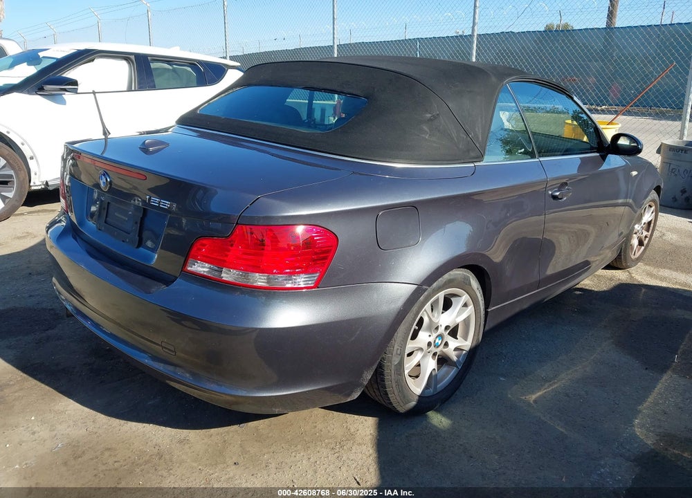 2008 BMW 128I VIN: WBAUN13538VH79859