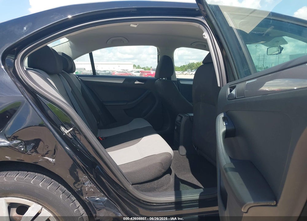 2017 VOLKSWAGEN JETTA VIN: 3VW167AJ8HM376745