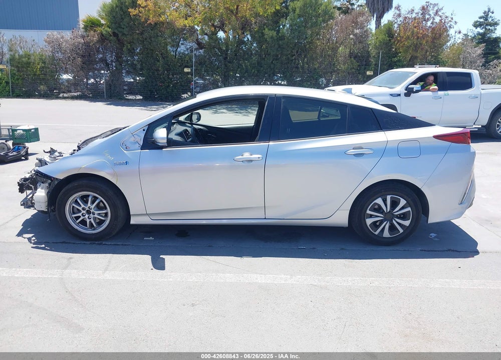 2018 TOYOTA PRIUS PRIME VIN: JTDKARFP8J3088794