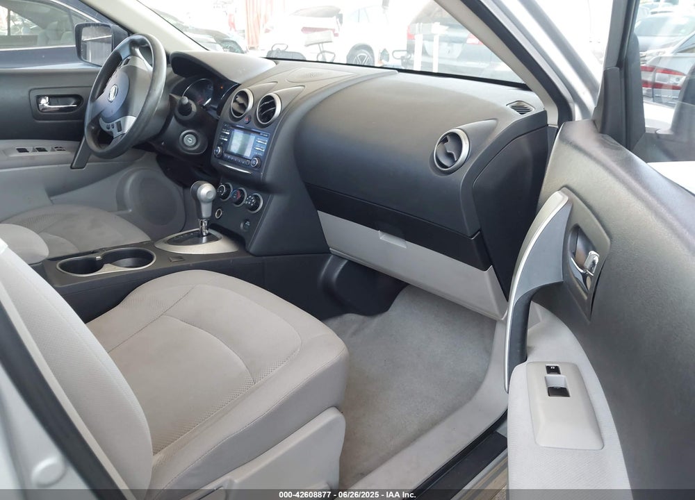 2015 NISSAN ROGUE SELECT VIN: JN8AS5MT6FW653135