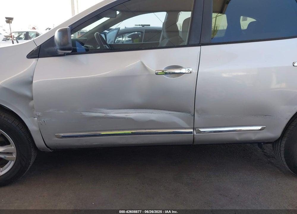 2015 NISSAN ROGUE SELECT VIN: JN8AS5MT6FW653135