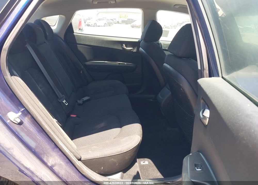 2020 KIA OPTIMA VIN: 5XXGT4L31LG401501