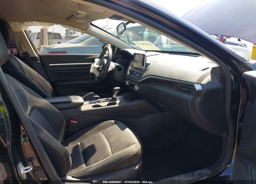 2022 NISSAN ALTIMA SV INTELLIGENT AWD VIN: 1N4BL4DW9NN384740