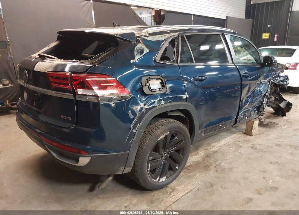 2022 VOLKSWAGEN ATLAS CROSS SPORT VIN: 1V2HC2CA0NC204702