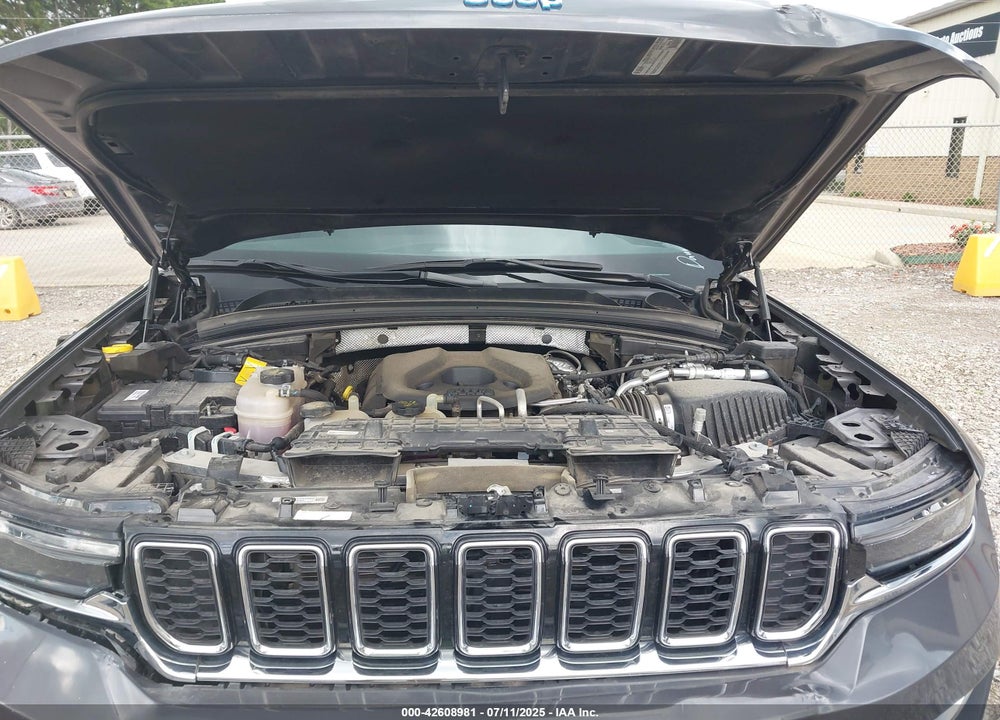 2024 JEEP GRAND CHEROKEE 4XE VIN: 1C4RJYB60RC720835