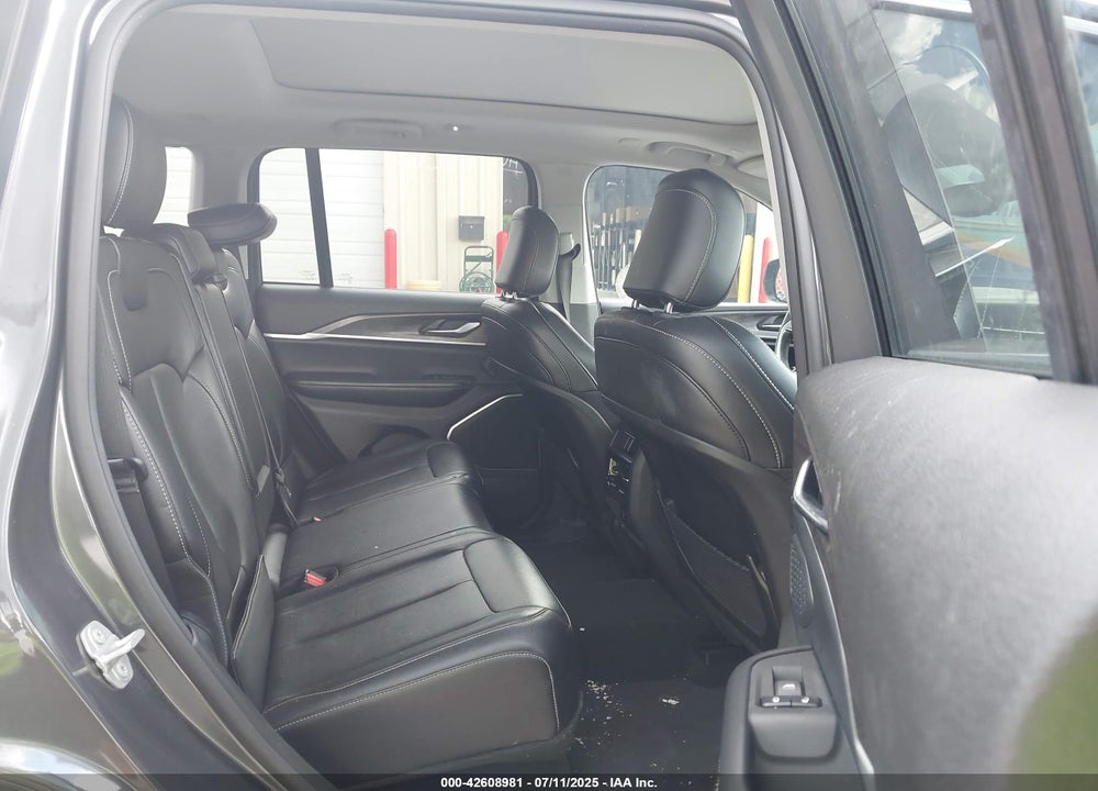 2024 JEEP GRAND CHEROKEE 4XE VIN: 1C4RJYB60RC720835