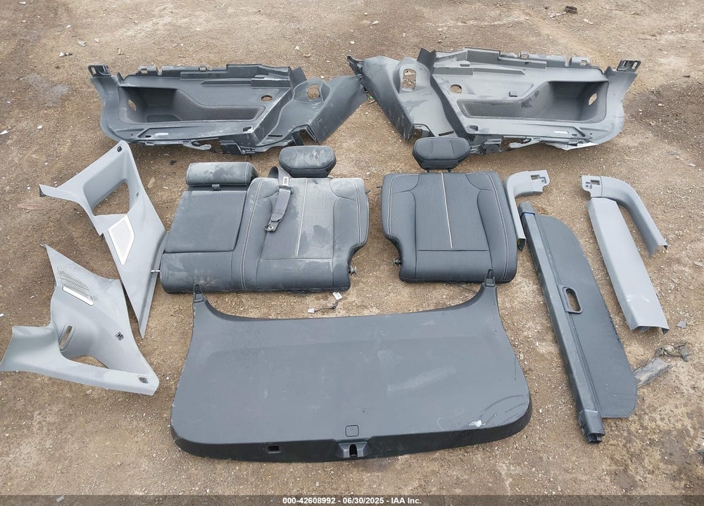 2025 CADILLAC OPTIQ VIN: 3GYK3GMR0SS214672