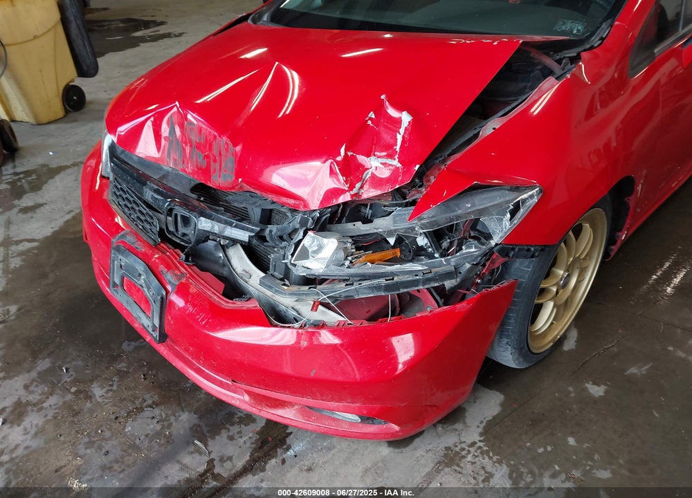 2012 HONDA CIVIC VIN: 2HGFB6E55CH704028
