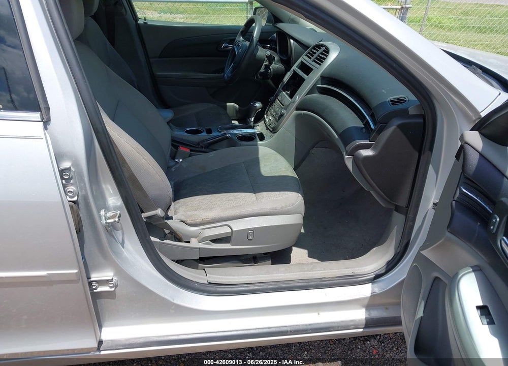2015 CHEVROLET MALIBU VIN: 1G11B5SL7FF346533