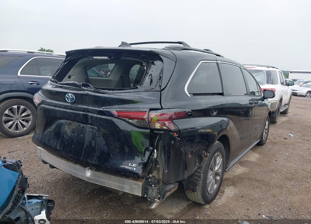 2023 TOYOTA SIENNA VIN: 5TDKRKEC6PS167659