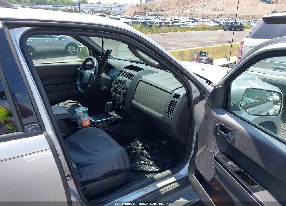 2011 FORD ESCAPE VIN: 1FMCU9E78BKA36193