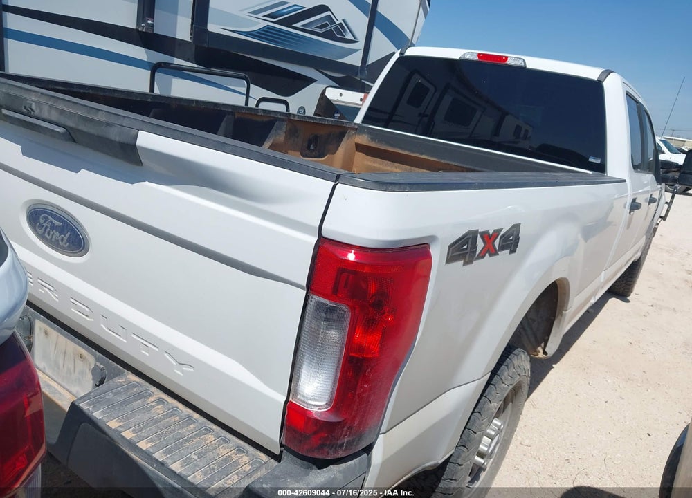 2019 FORD F-350 XL VIN: 1FT8W3B64KEC21725