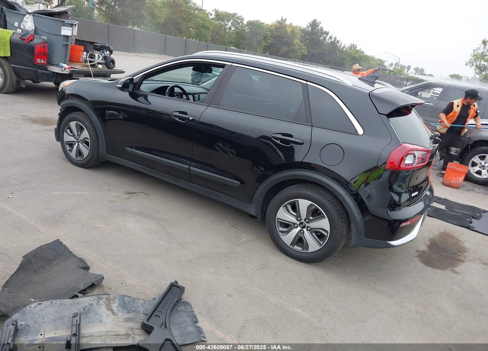 2018 KIA NIRO VIN: KNDCC3LC0J5140968