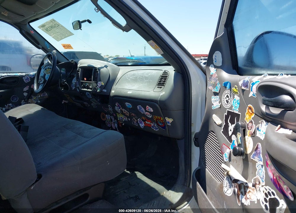 2003 FORD F-150 XL/XLT VIN: 2FTRF17W73CA77144