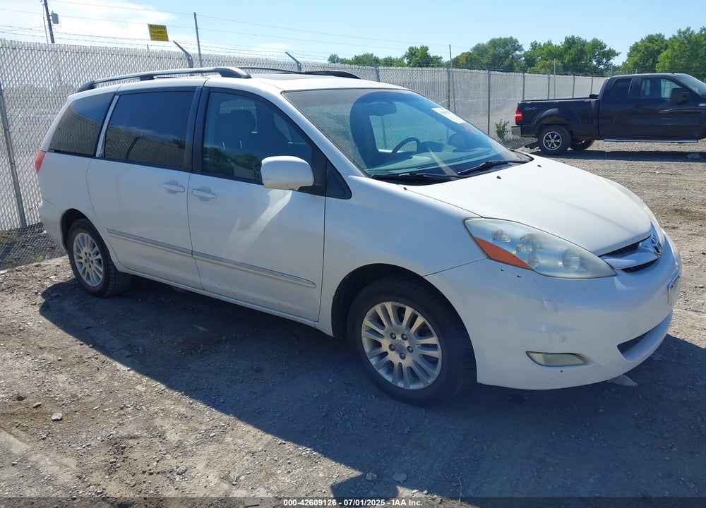 2008 TOYOTA SIENNA LIMITED VIN: 5TDBK22CX8S013241
