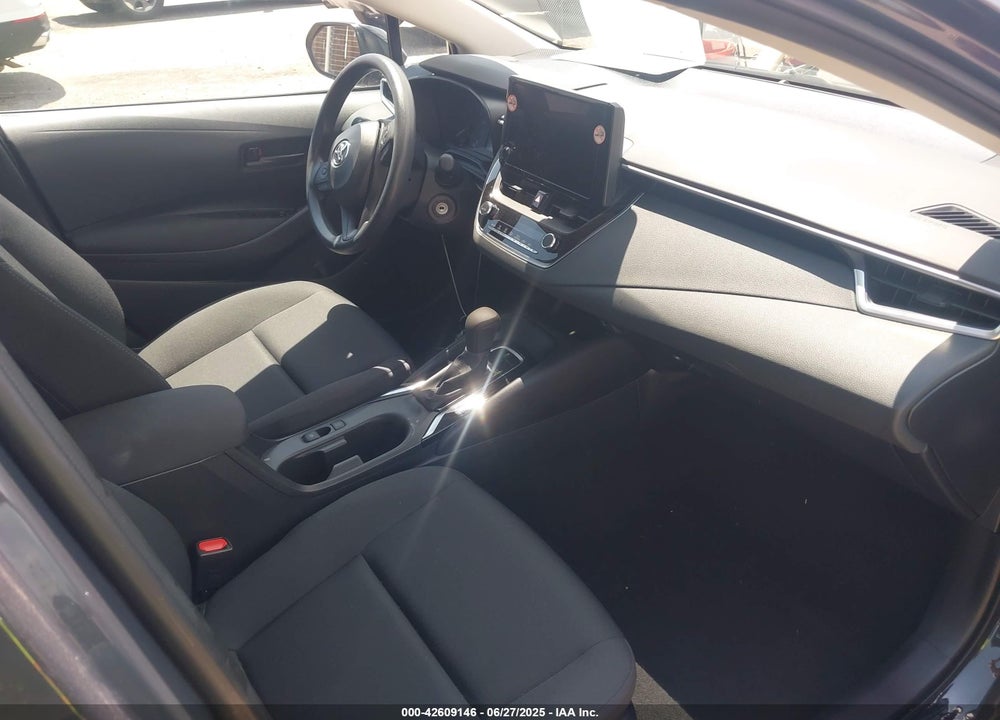 2024 TOYOTA COROLLA LE VIN: 5YFB4MDE5RP146018