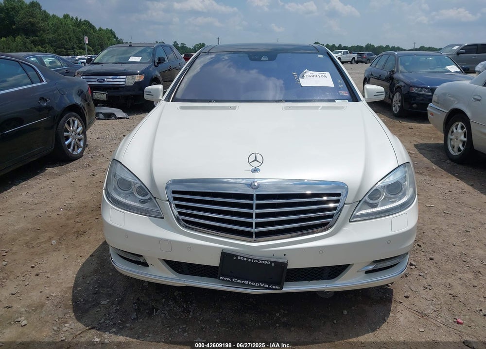 2013 MERCEDES-BENZ S 550 4MATIC VIN: WDDNG9EB2DA517984
