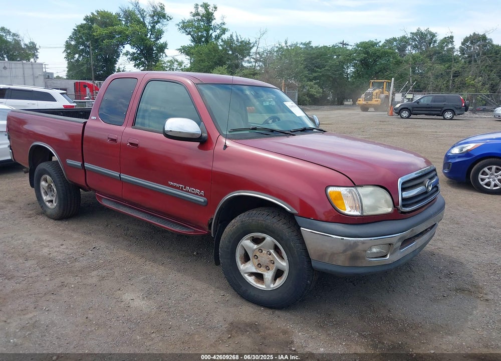 2000 TOYOTA TUNDRA SR5 V8 VIN: 5TBBT4414YS020327