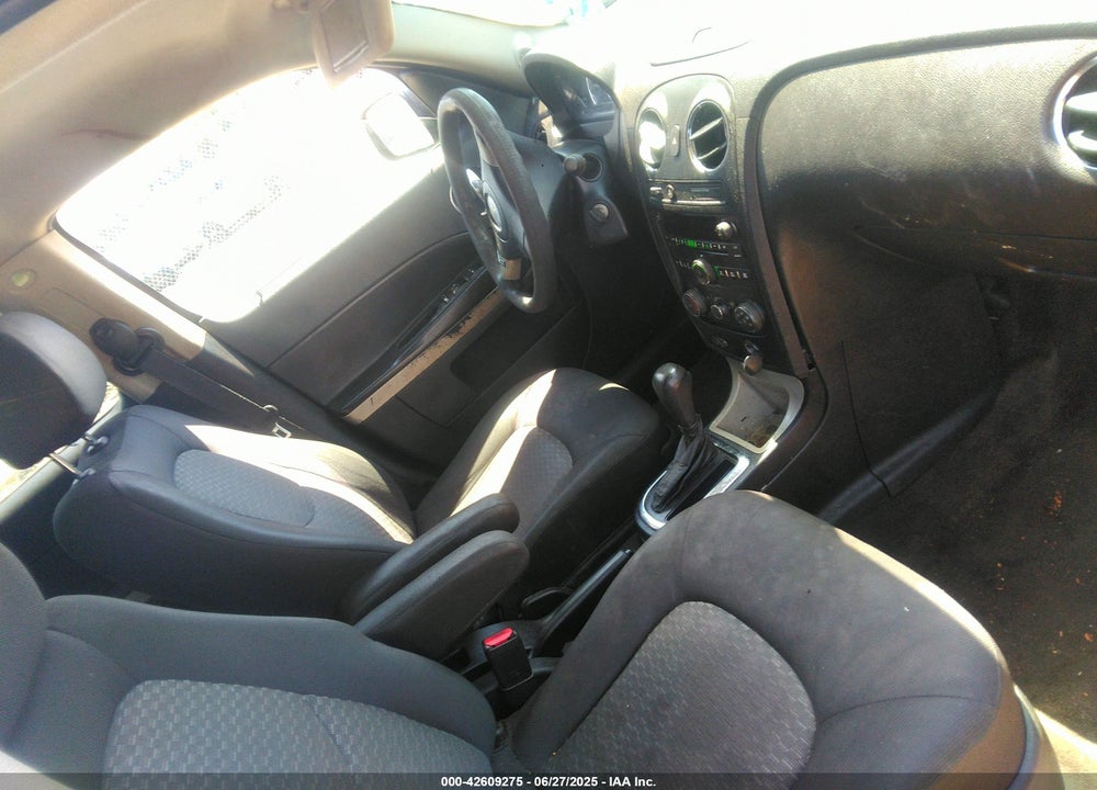 2011 CHEVROLET HHR VIN: 3GNBABFW1BS597563