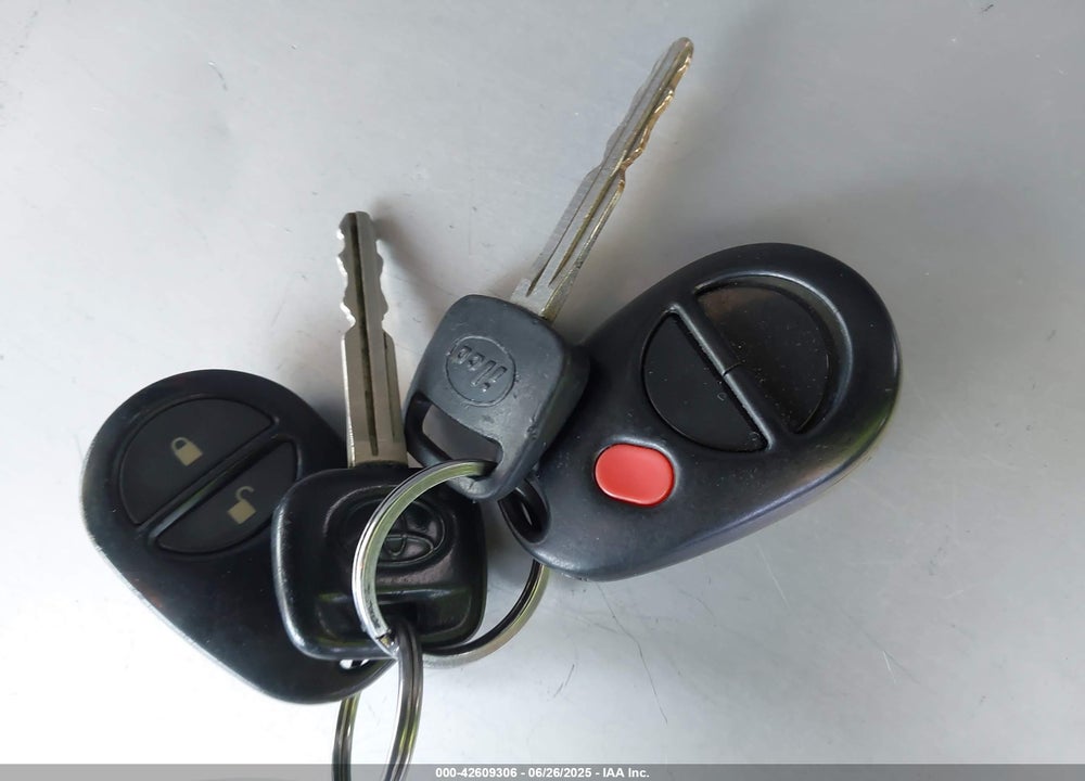 2004 TOYOTA SIENNA VIN: 5TDZA23C74S029925