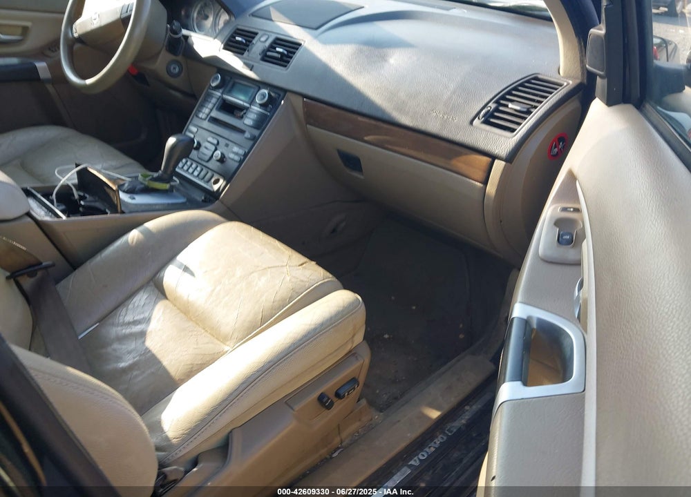 2011 VOLVO XC90 VIN: YV4952CY1B1603619