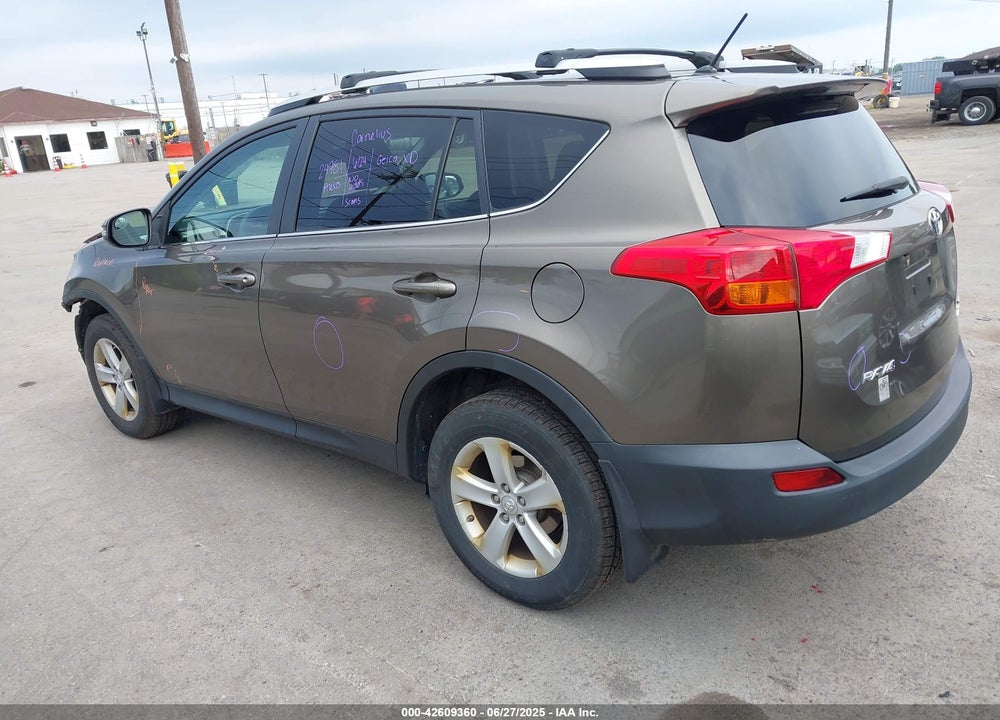 2013 TOYOTA RAV4 XLE VIN: 2T3RFREV1DW049188