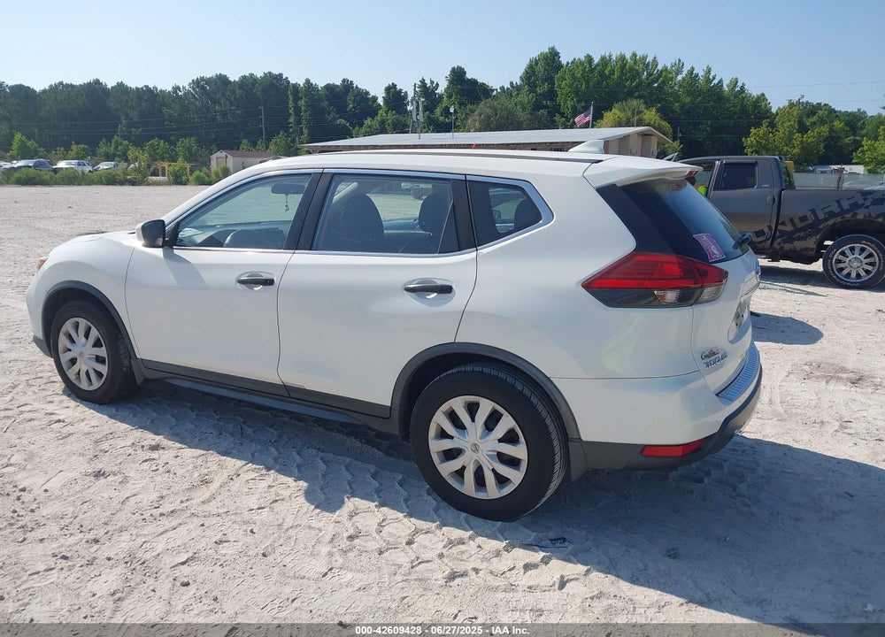 2017 NISSAN ROGUE S VIN: JN8AT2MT1HW133908