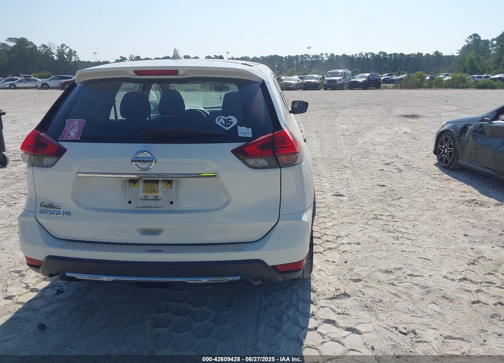 2017 NISSAN ROGUE S VIN: JN8AT2MT1HW133908