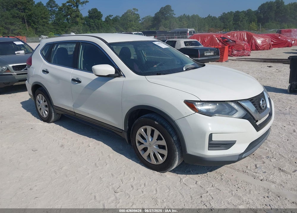 2017 NISSAN ROGUE S VIN: JN8AT2MT1HW133908