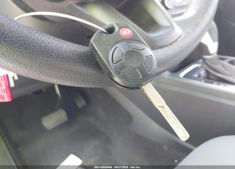2017 FORD ESCAPE VIN: 1FMCU0F73HUB66275