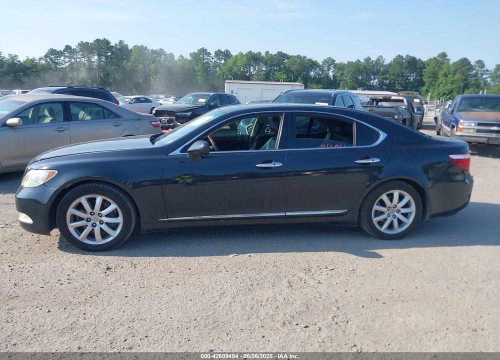 2007 LEXUS LS460 VIN: JTHBL46F975051429