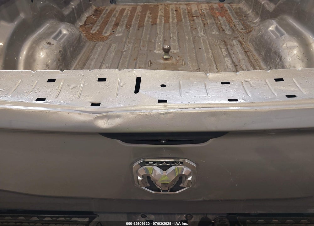 2020 RAM 2500 VIN: 3C6UR5HL5LG204013