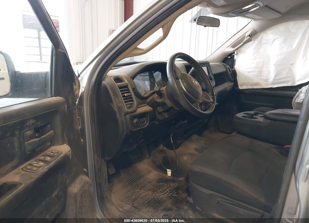 2020 RAM 2500 VIN: 3C6UR5HL5LG204013