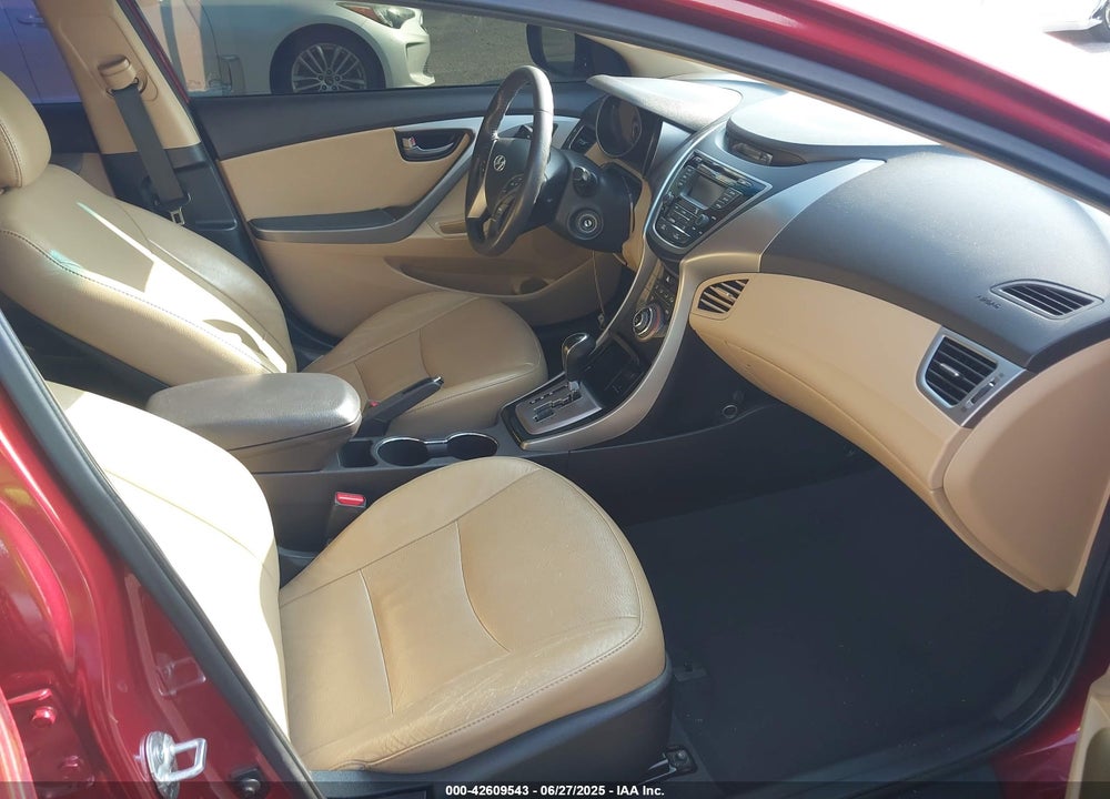 2013 HYUNDAI ELANTRA VIN: 5NPDH4AE6DH272573