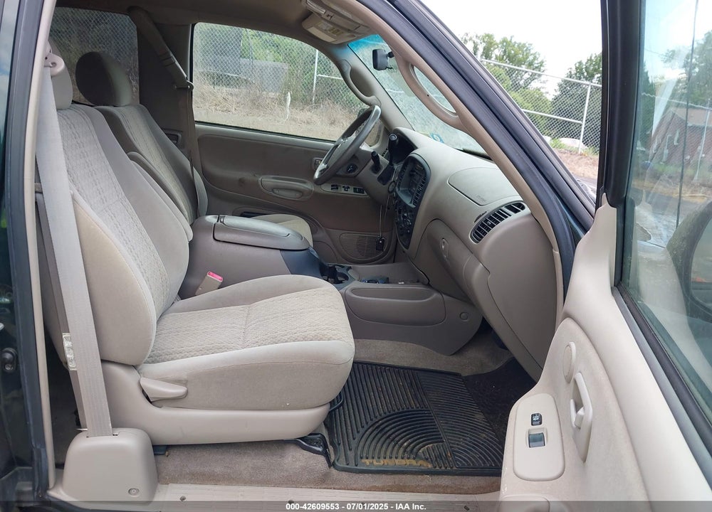2005 TOYOTA TUNDRA SR5 V8 VIN: 5TBBT44145S470488