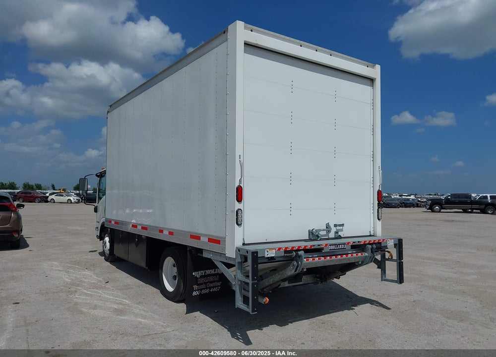 2024 ISUZU NRR VIN: 54DE5W1D0RSR00616