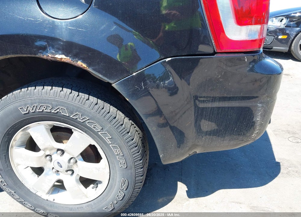 2011 FORD ESCAPE LIMITED VIN: 1FMCU9EG2BKC07987