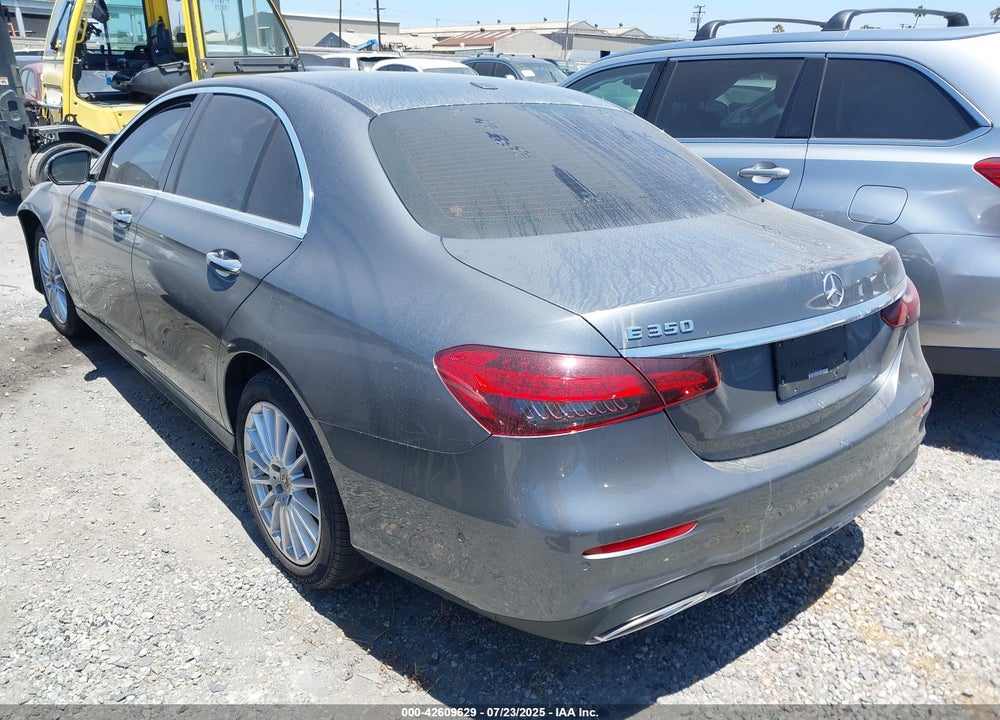 2021 MERCEDES-BENZ E-CLASS VIN: W1KZF8DB8MA922120