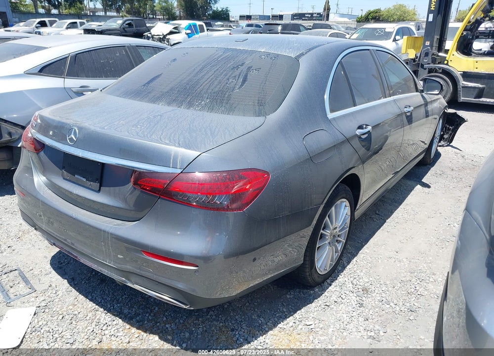 2021 MERCEDES-BENZ E-CLASS VIN: W1KZF8DB8MA922120