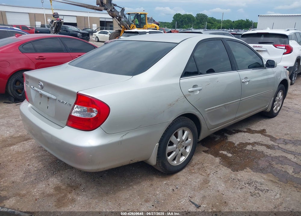 2004 TOYOTA CAMRY XLE VIN: 4T1BE32K44U810090