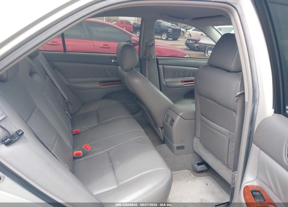 2004 TOYOTA CAMRY XLE VIN: 4T1BE32K44U810090