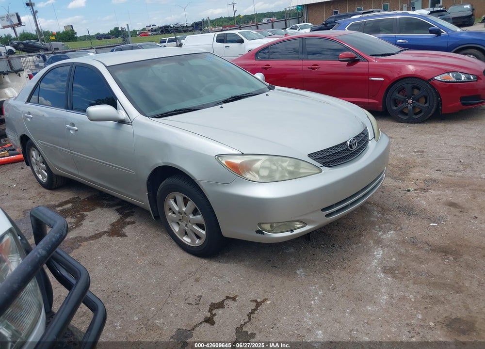 2004 TOYOTA CAMRY XLE VIN: 4T1BE32K44U810090