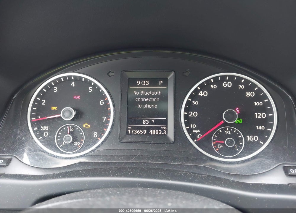 2013 VOLKSWAGEN TIGUAN VIN: WVGBV7AX6DW514674