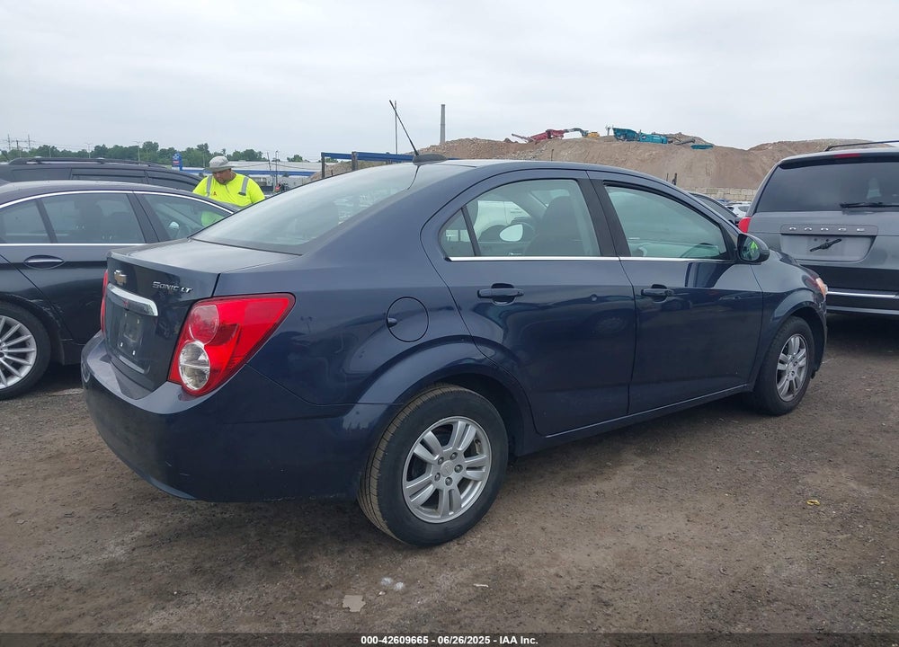 2015 CHEVROLET SONIC LT AUTO VIN: 1G1JC5SG9F4197876