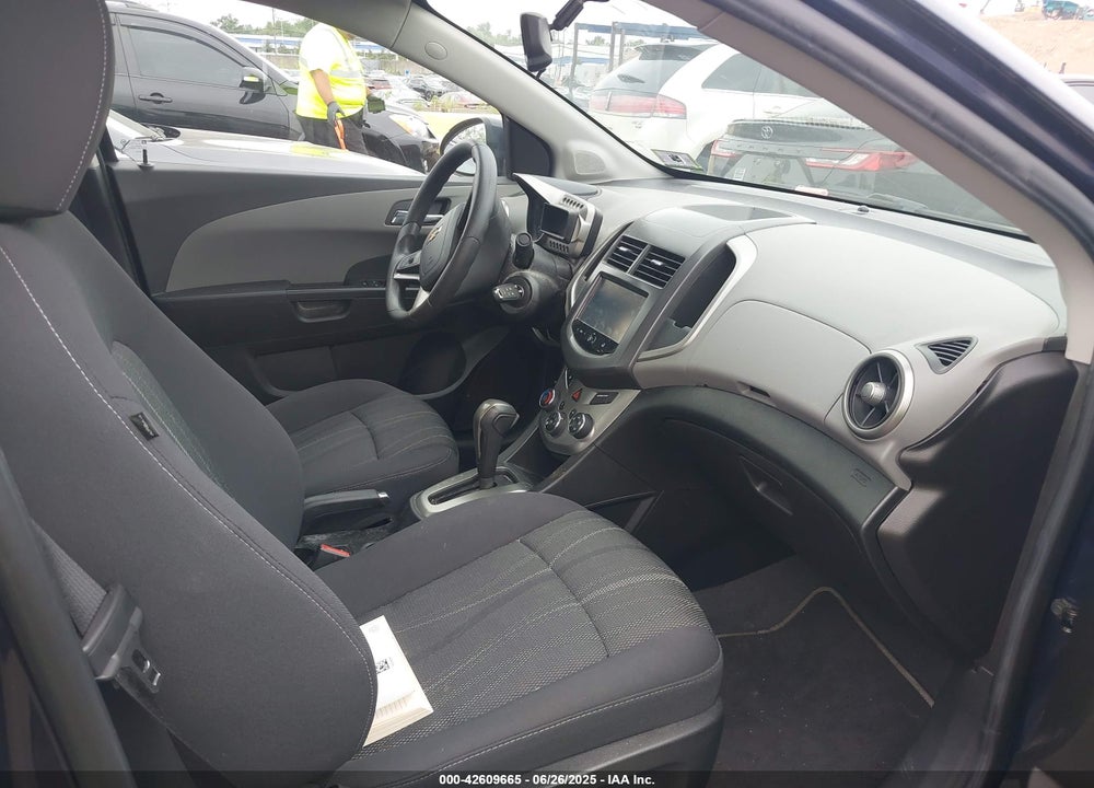 2015 CHEVROLET SONIC LT AUTO VIN: 1G1JC5SG9F4197876